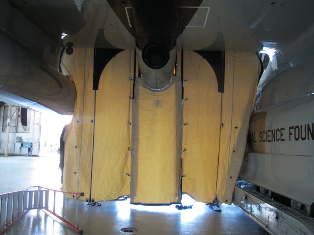 C-130 équipé d'un moteur à hélice (7)